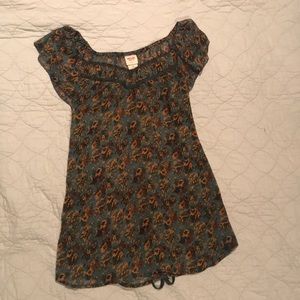 Sheer tie back top